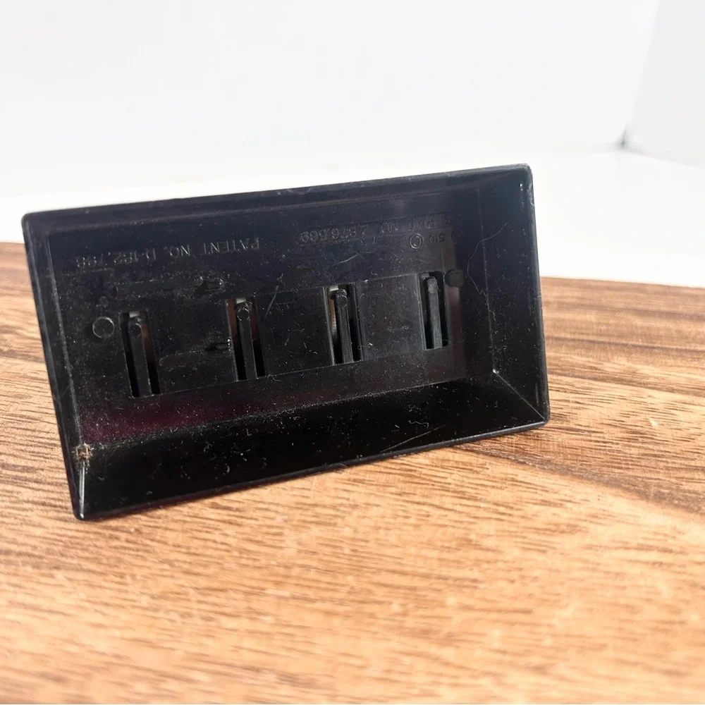 Vintage Plastic Midland Auto Electric Perpetual Desk Calendar